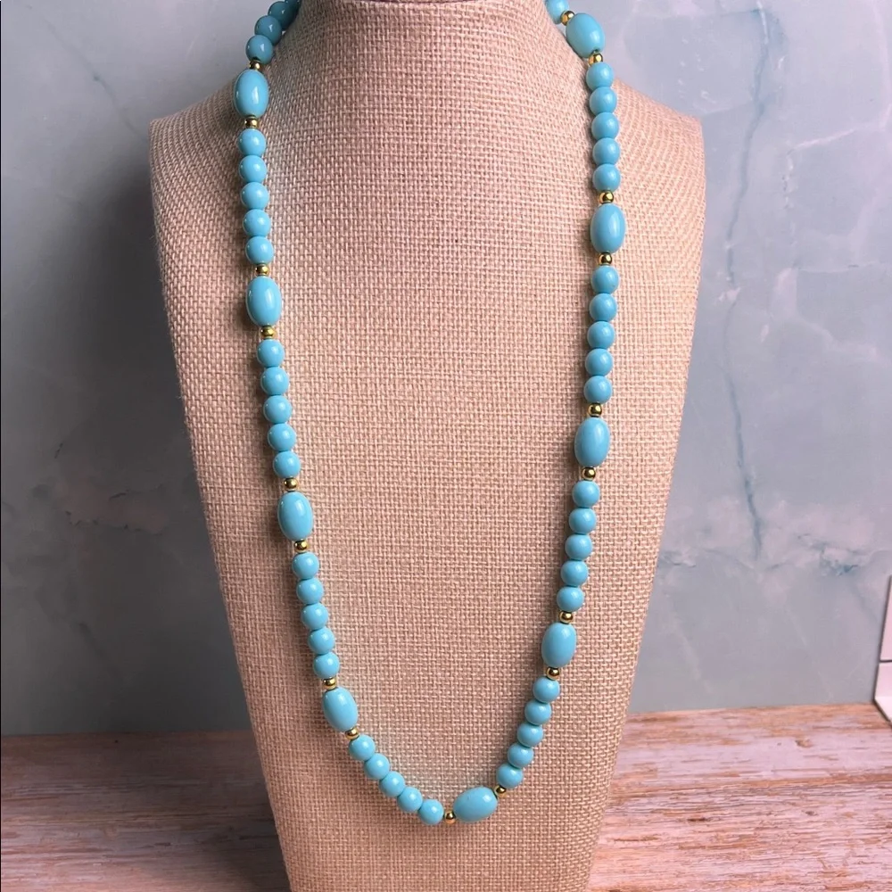 Vintage Avon Blue “Turquoise Impressions” Beaded Necklace Blue Plastic Beads
